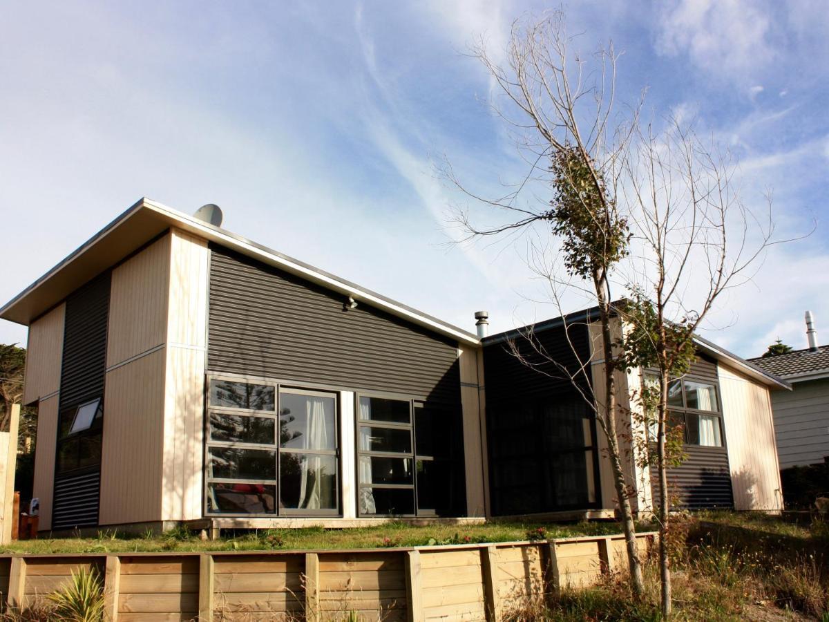 Ponderosa - Waitarere Beach Bach Exterior foto